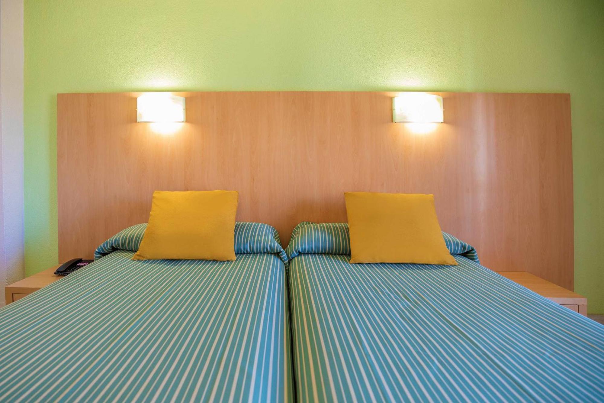 Hotel Servigroup Pueblo Μπένιντορμ Δωμάτιο φωτογραφία